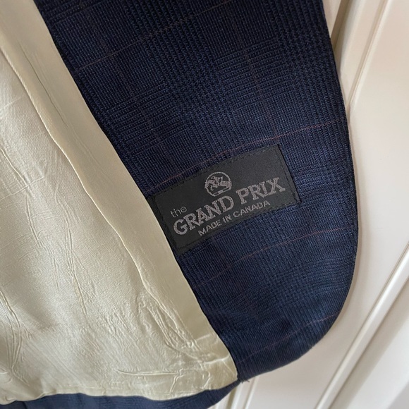 Grand Prix Professional Equestrian Jacket - Picture 6 of 6
